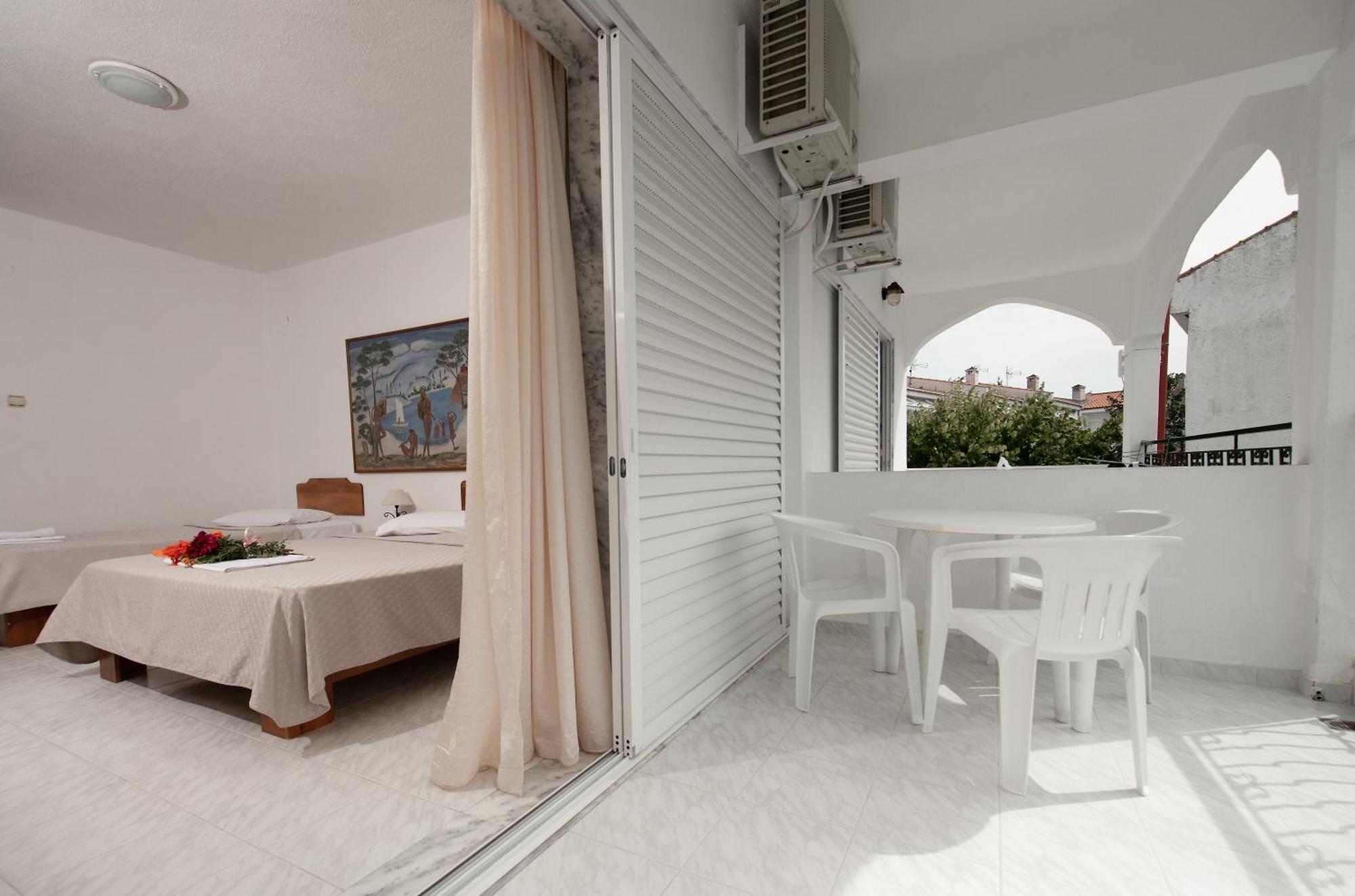 Estia Hotel Fourka Exterior photo