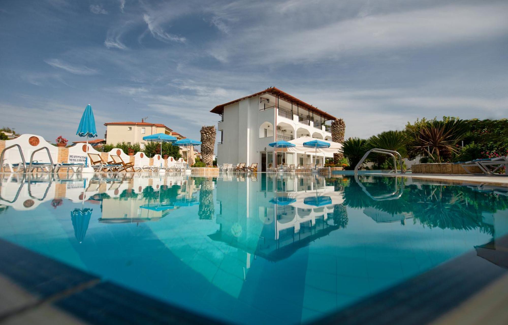 Estia Hotel Fourka Exterior photo